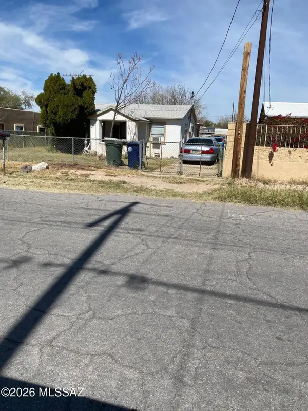 231 E District, Tucson, AZ 85714