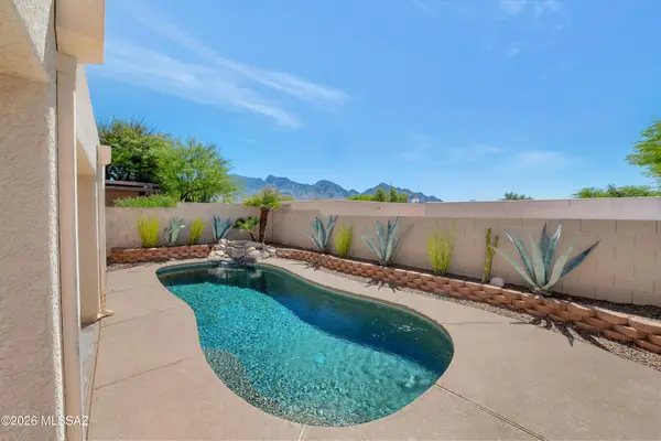 102 E Elixir, Oro Valley, AZ 85755
