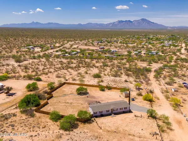 16351 W Six Gun, Tucson, AZ 85736