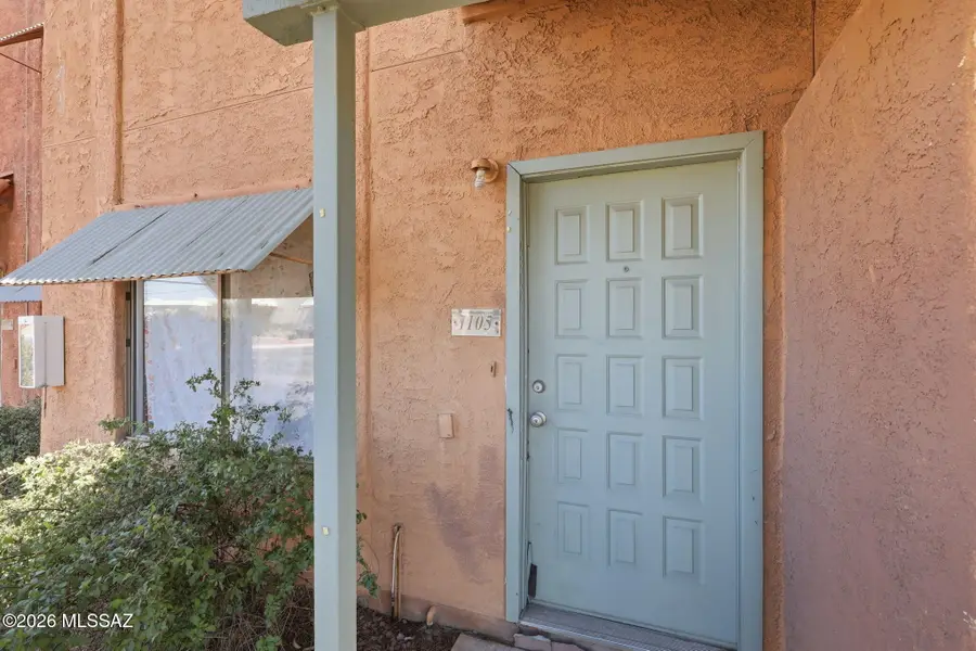 2950 N Alvernon, Tucson, AZ 85712 - #3