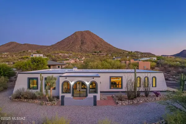 940 N Smoketree, Tucson, AZ 85745