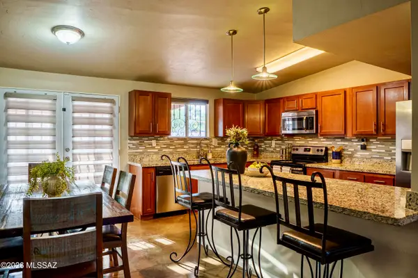 3022 S Oberon, Tucson, AZ 85713