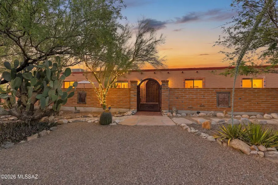 530 W Camino Fairhaven, Oro Valley, AZ 85704 - #2