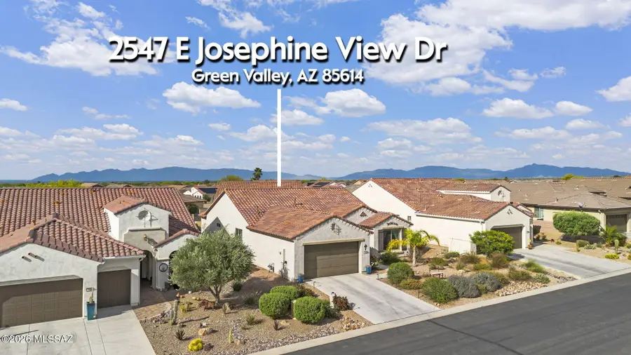 2547 E Josephine View, Green Valley, AZ 85614 - #2