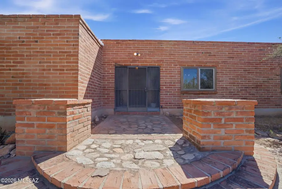 2150 Cerrada Nopal, Tucson, AZ 85718 - #2
