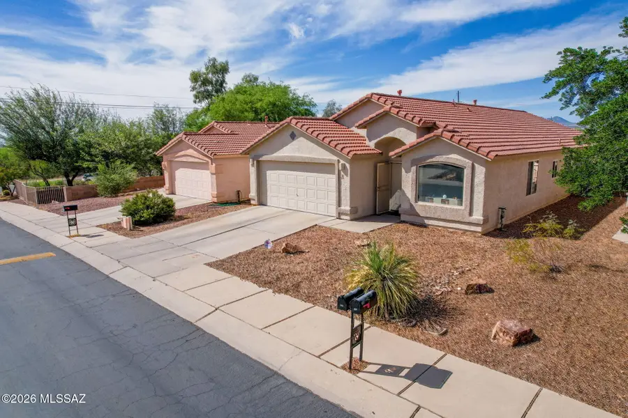 578 W Tara Danette, Tucson, AZ 85704 - #3