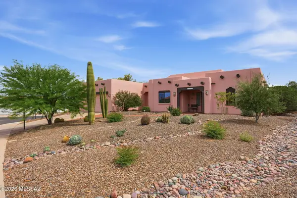1097 W Corte Del Pintor, Green Valley, AZ 85614