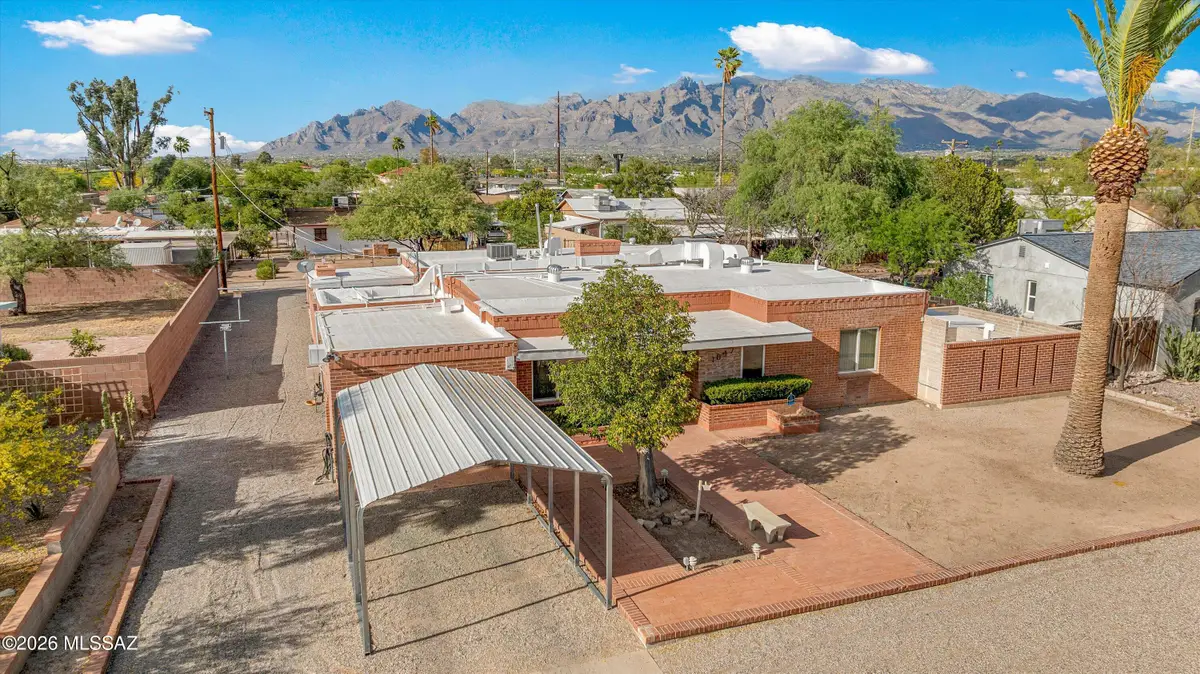 1047 E Hedrick, Tucson, AZ 85719 - #1
