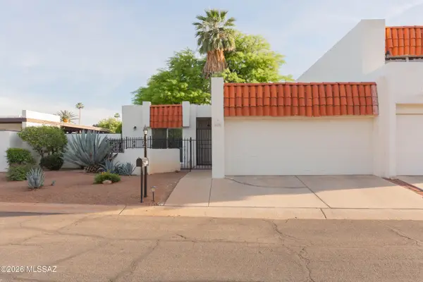 6698 E Paseo Dorado, Tucson, AZ 85715