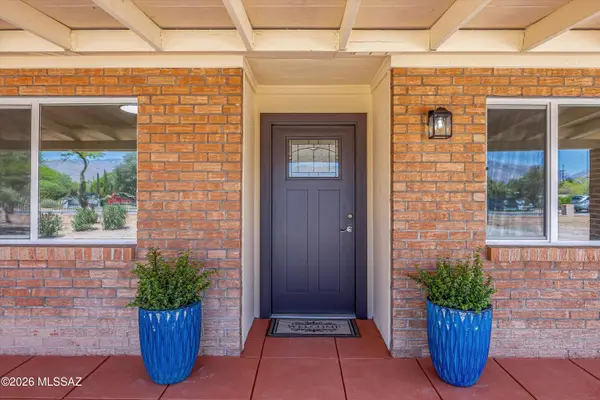 7850 E Bellevue, Tucson, AZ 85715