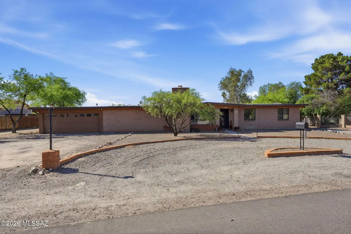 1063 W Placita Camillia, Tucson, AZ 85704 - #1
