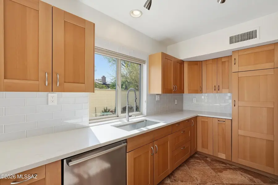 2562 N Avenida San Valle, Tucson, AZ 85715 - #3