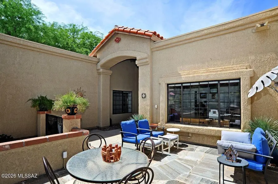 781 E Camino Corrida, Oro Valley, AZ 85704 - #3