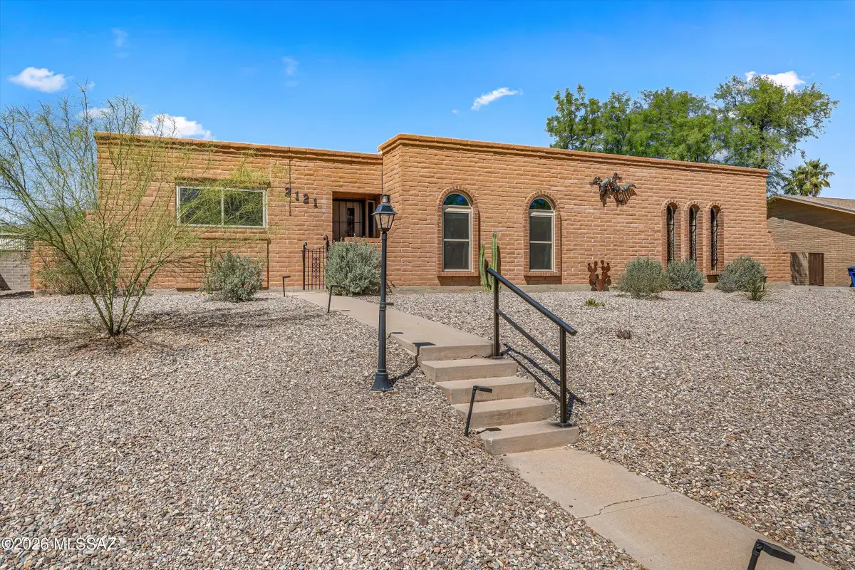 2121 N Colter, Tucson, AZ 85715 - #1