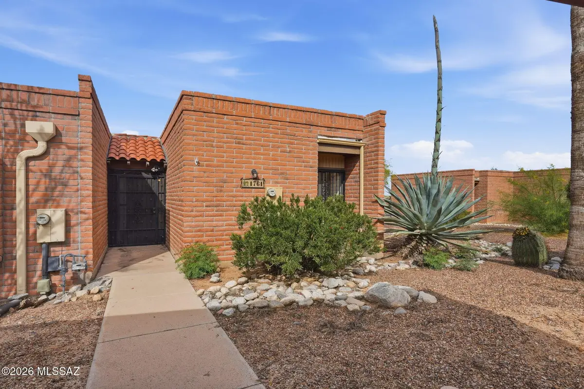 1761 W Dalehaven, Tucson, AZ 85704 - #1