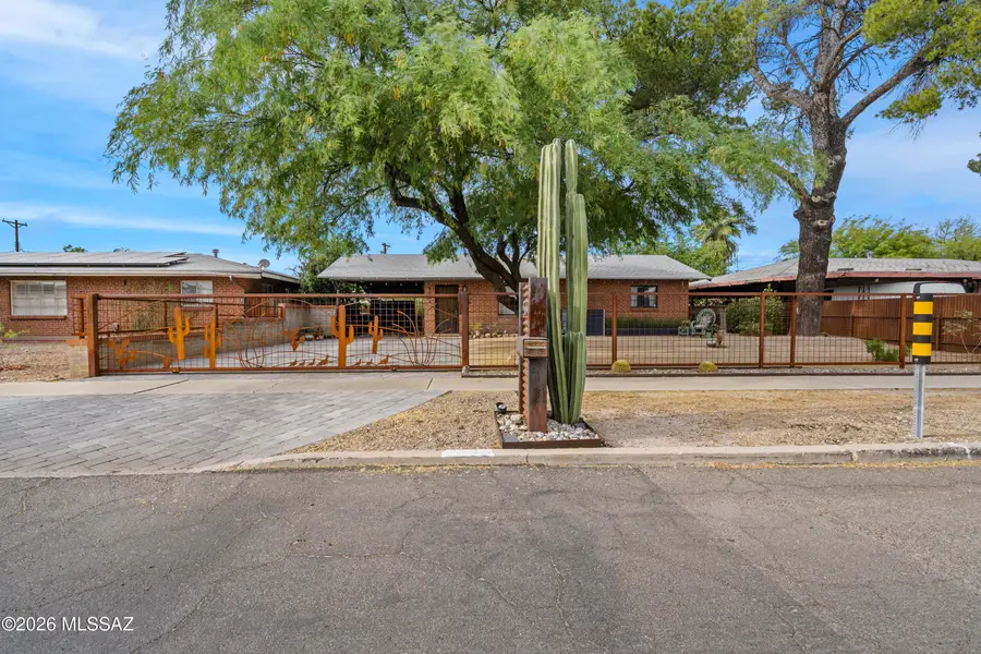 5643 E Rosewood, Tucson, AZ 85711 - #3