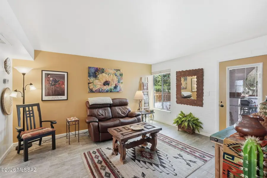 176 S Paseo Sarta, Green Valley, AZ 85614 - #3