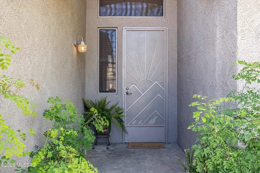 12929 N Meadview, Oro Valley, AZ 85755 - #2