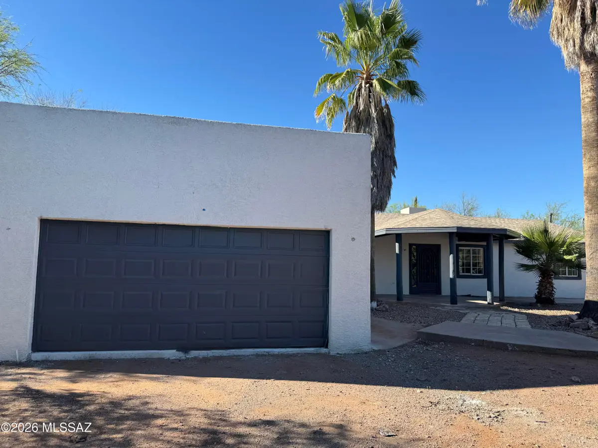 896 Paseo Comanche, Rio Rico, AZ 85648 - #1