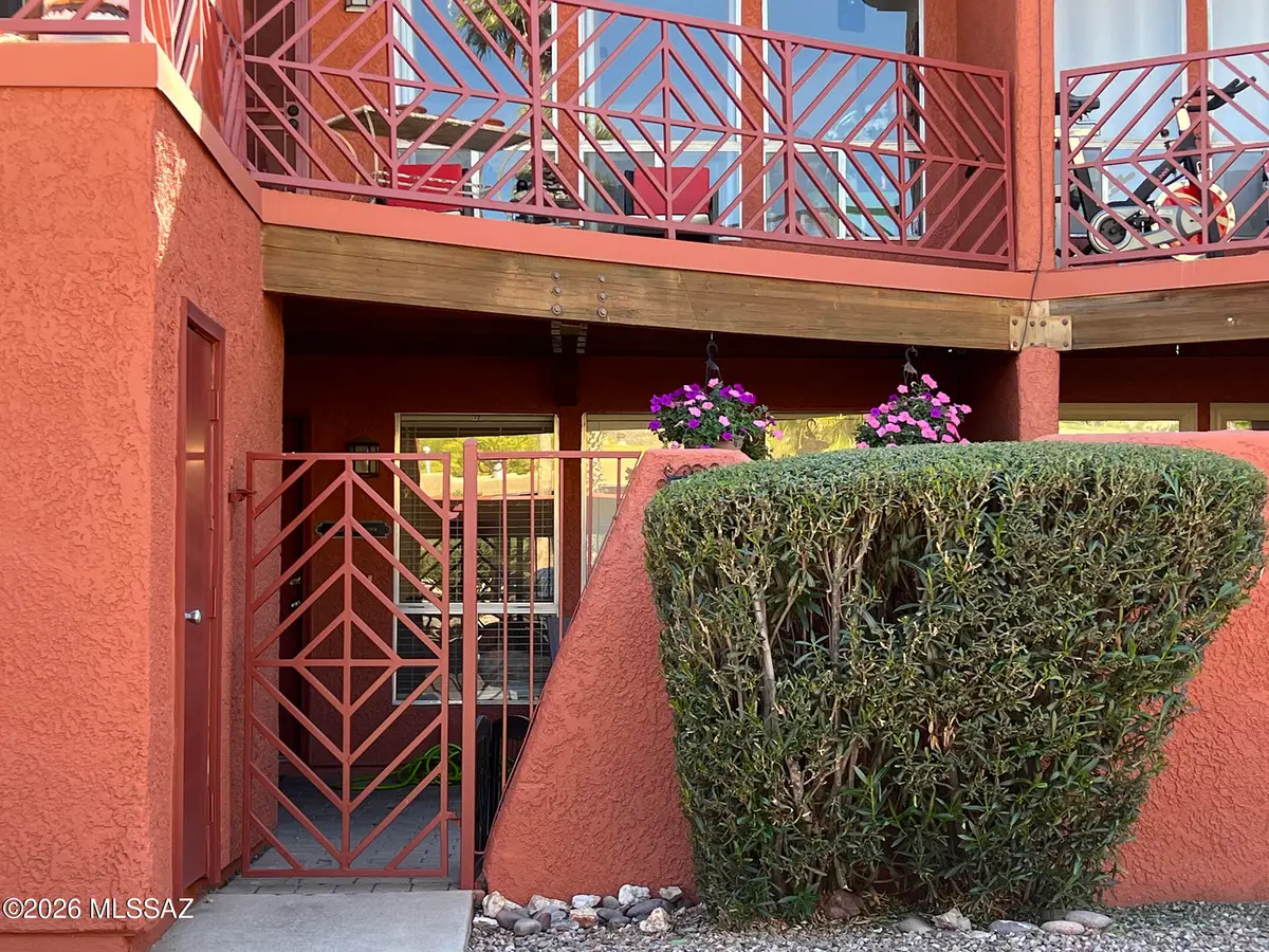 6255 N Camino Pimeria Alta, Tucson, AZ 85718 - #1