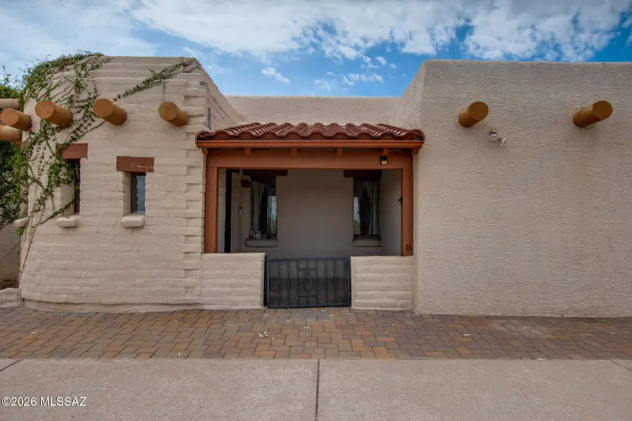 1680 S Camino Del Sol, Green Valley, AZ 85622 - #2