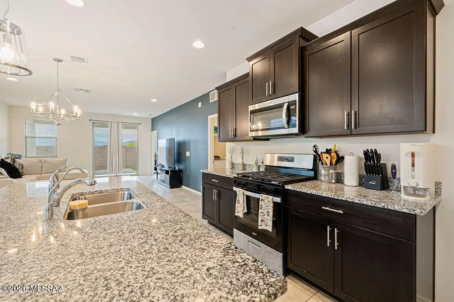 11295 S Weismann, Vail, AZ 85641 - #2