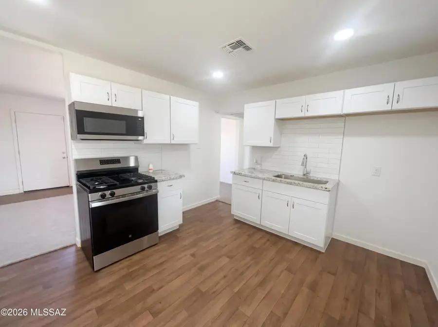 1942 E Fayette, Tucson, AZ 85713 - #2