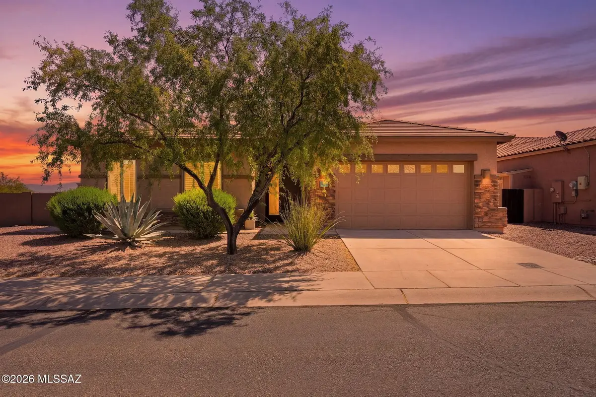 8640 N Moonfire, Tucson, AZ 85743 - #1