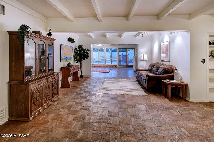 2818 E Calle Glorietta, Tucson, AZ 85716 - #2