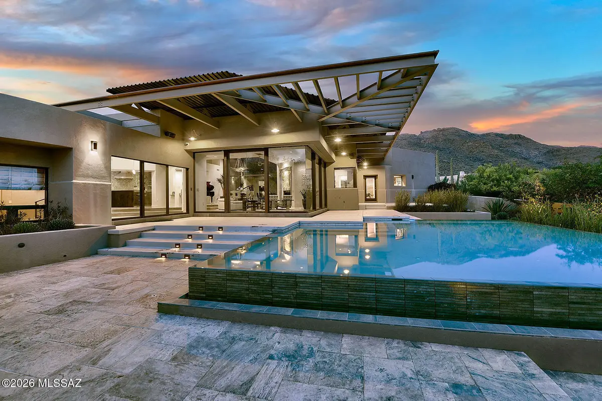 2004 E Desert Garden, Tucson, AZ 85718 - #1