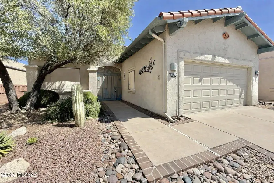 1894 W Amblemorn, Green Valley, AZ 85622 - #3