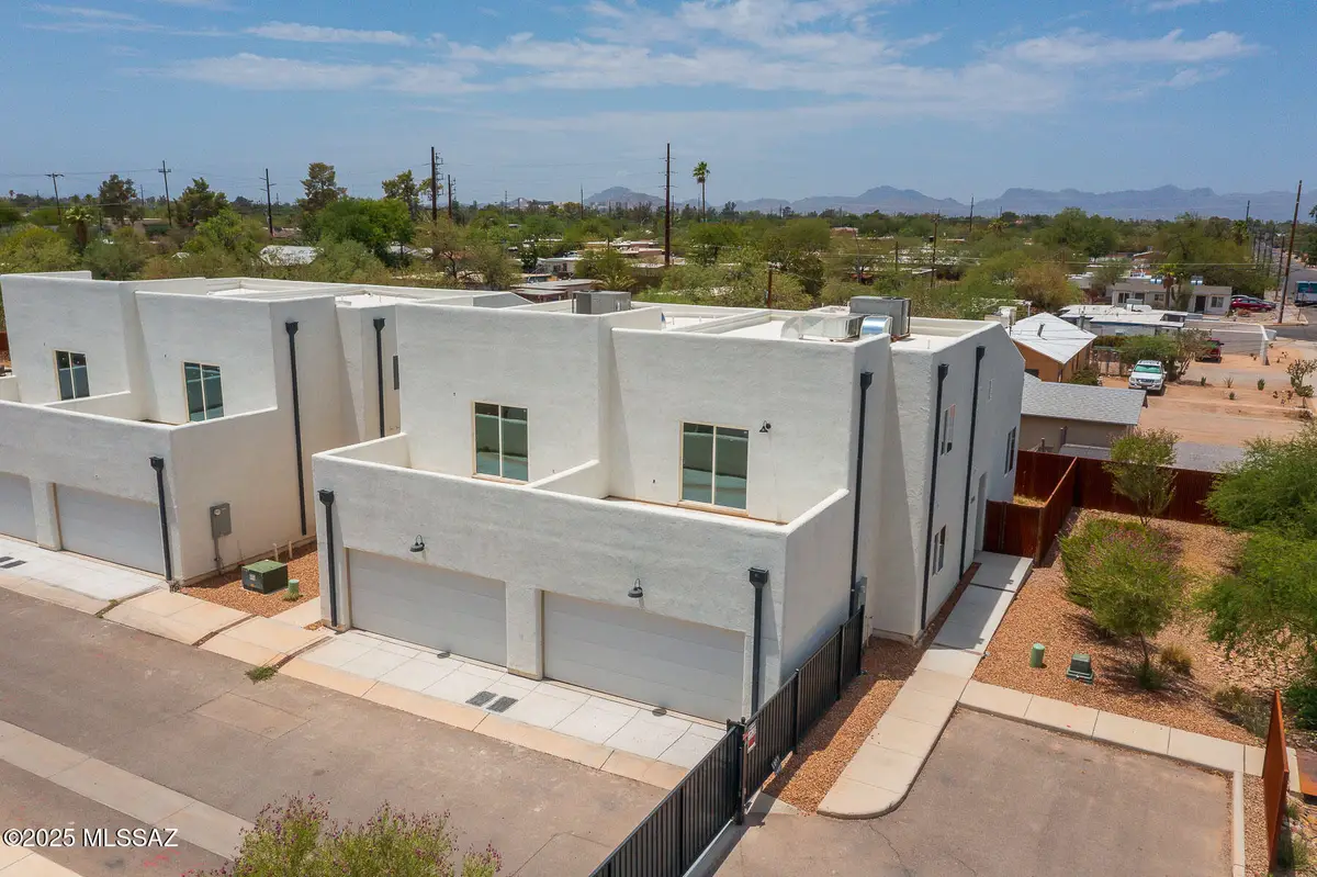 2885 N Edmond Dantes, Tucson, AZ 85716 - #1