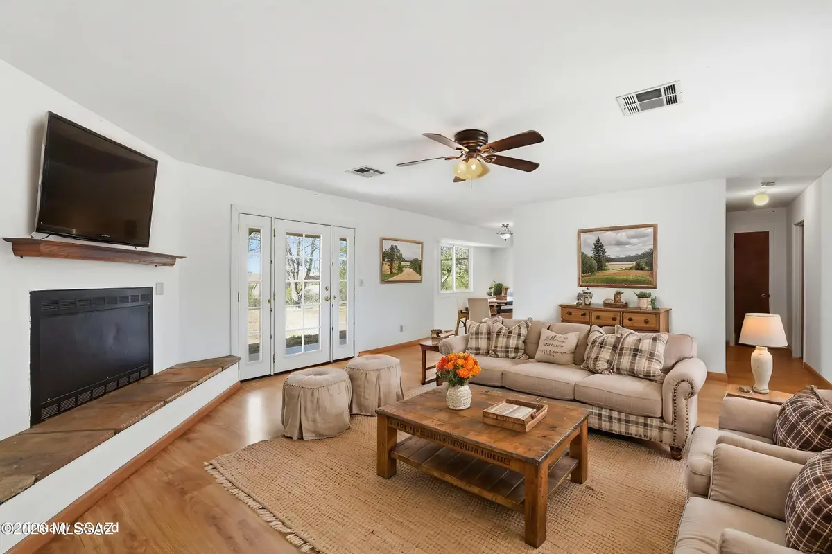 2250 W Beverly, Oracle, AZ 85623 - #1