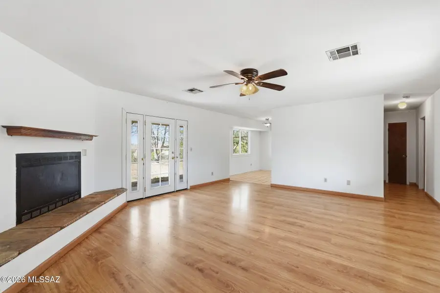 2250 W Beverly, Oracle, AZ 85623 - #2