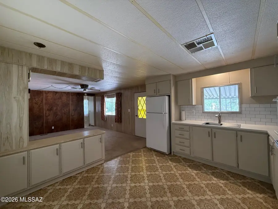 1156 N Pomerene, Benson, AZ 85602 - #2