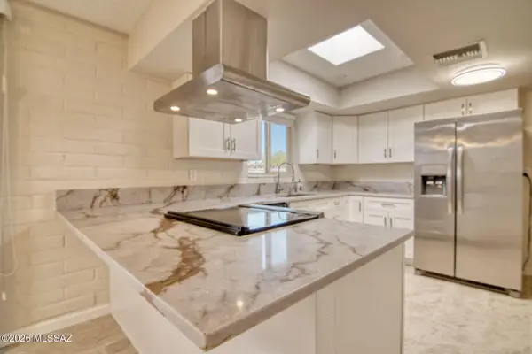 9842 E Sellarole, Tucson, AZ 85730