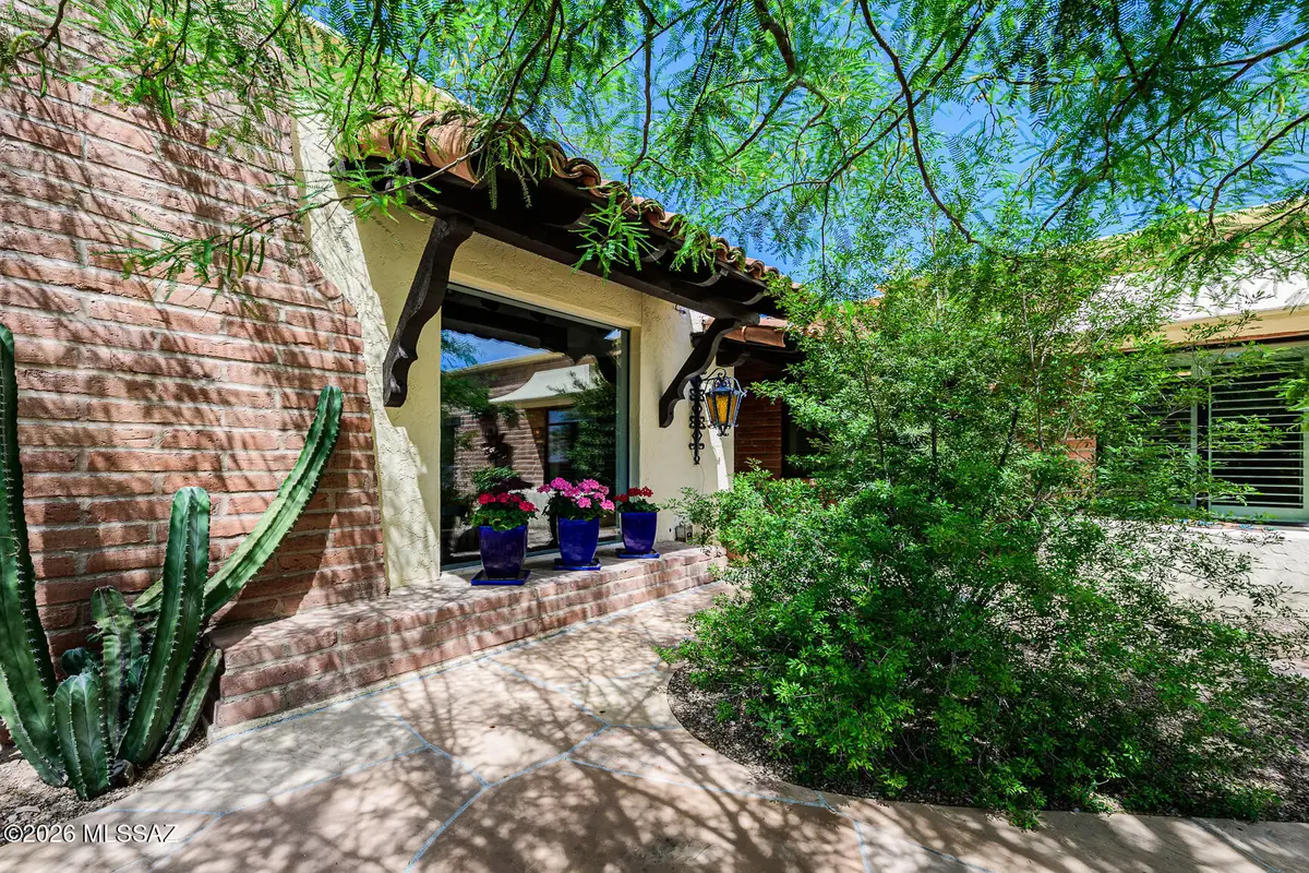 6315 N Calle Del Caballo, Tucson, AZ 85718 - #1