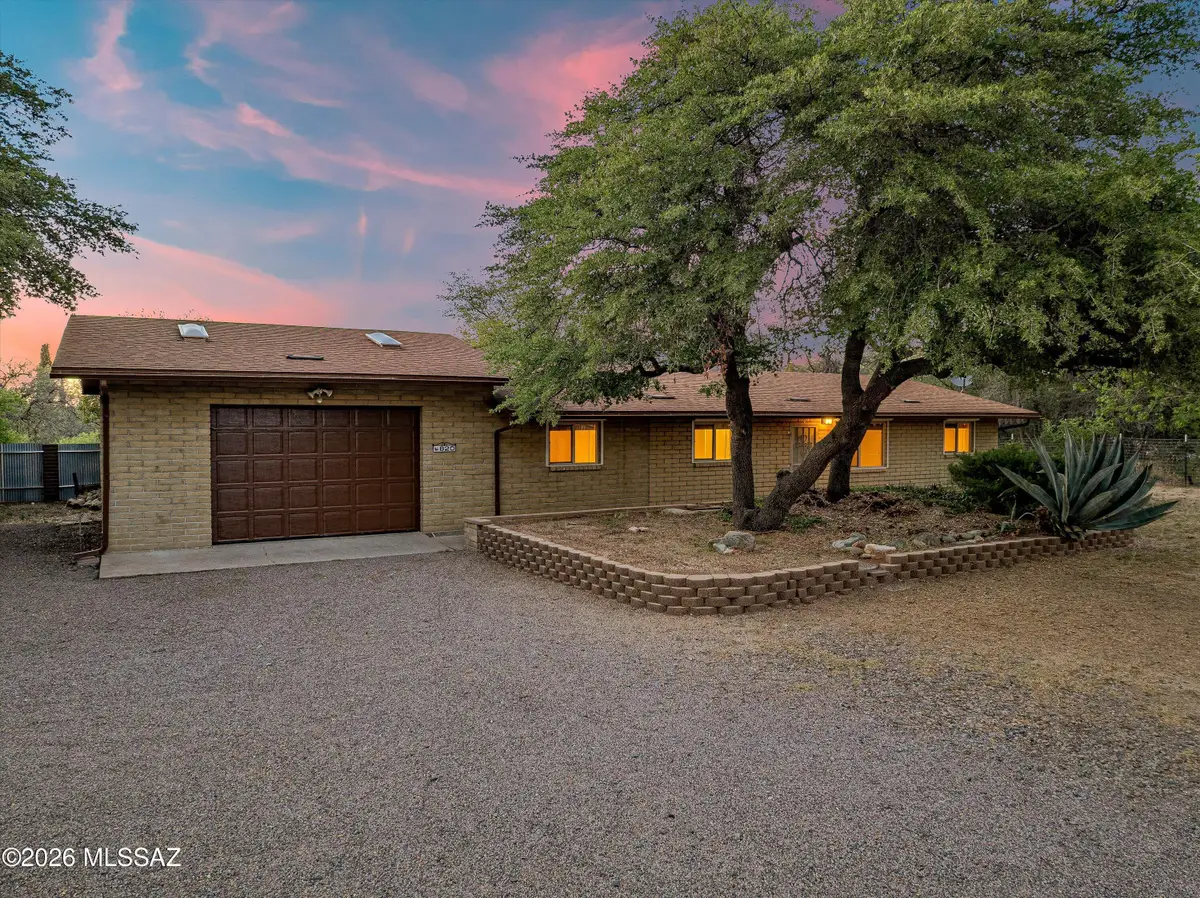 820 W Linda Vista, Oracle, AZ 85623 - #1