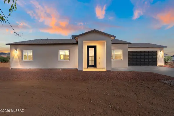 115 Escocia, Rio Rico, AZ 85648