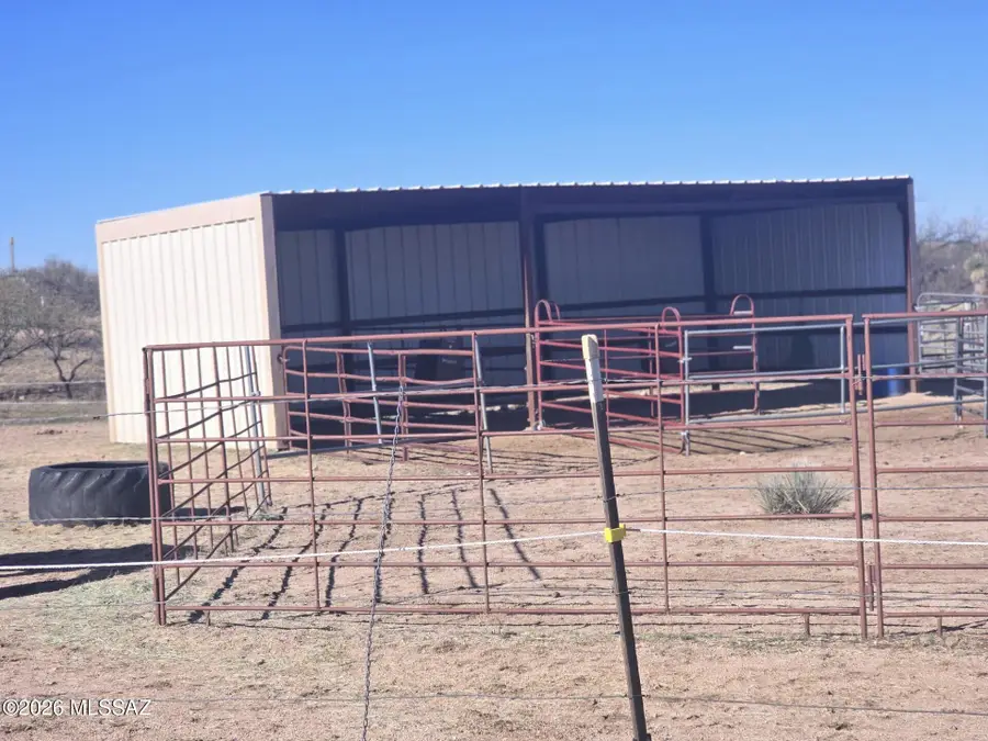 3035 W Clark, Benson, AZ 85602 - #2