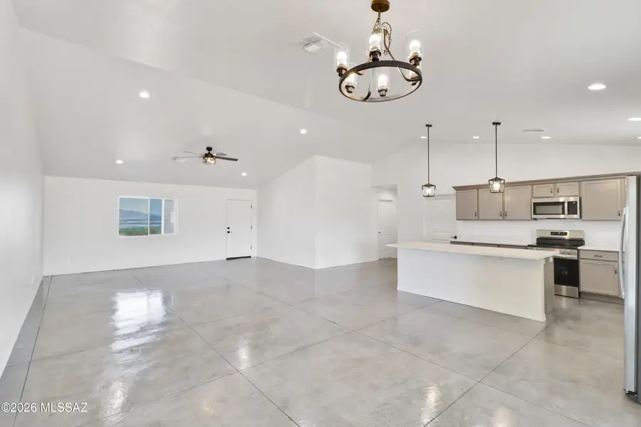 1346 S Wild Burro, Benson, AZ 85602 - #2