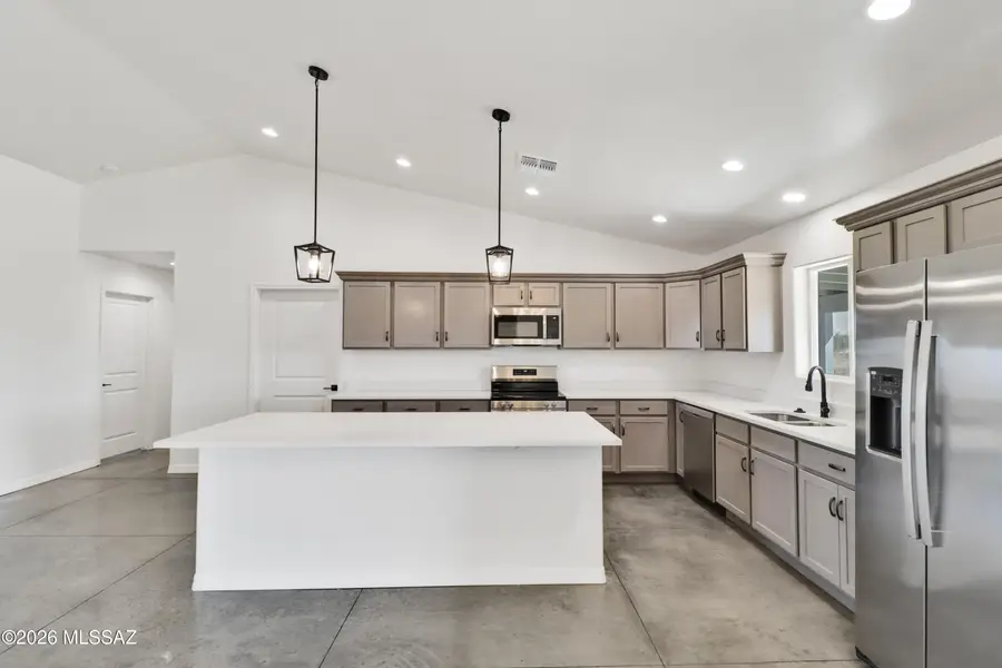 1346 S Wild Burro, Benson, AZ 85602 - #3