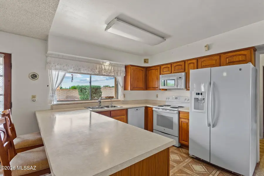 10100 E Moccasin, Tucson, AZ 85749 - #3