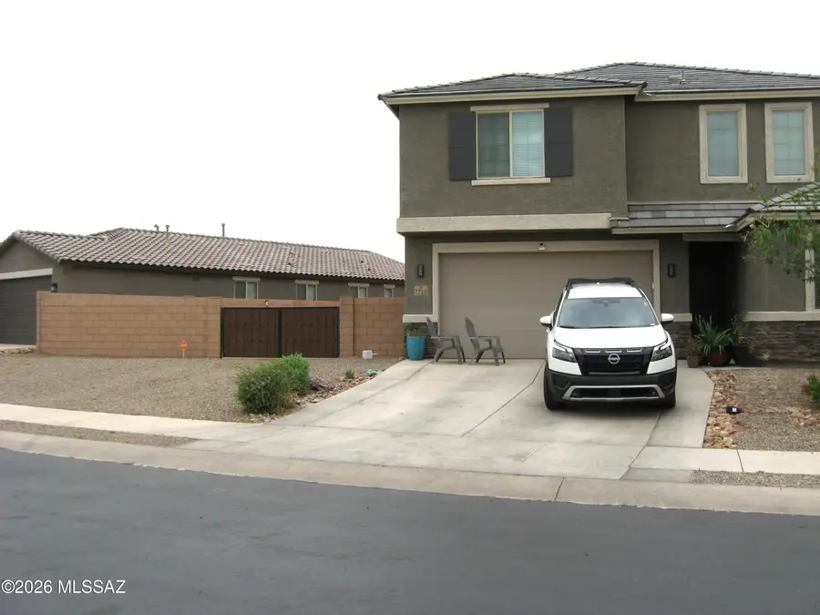 7725 S Crested Spring, Tucson, AZ 85757 - #2