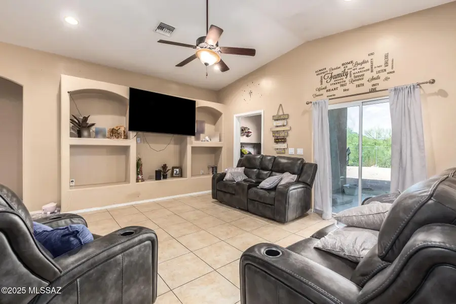 1630 S San Jose, Tucson, AZ 85713 - #2