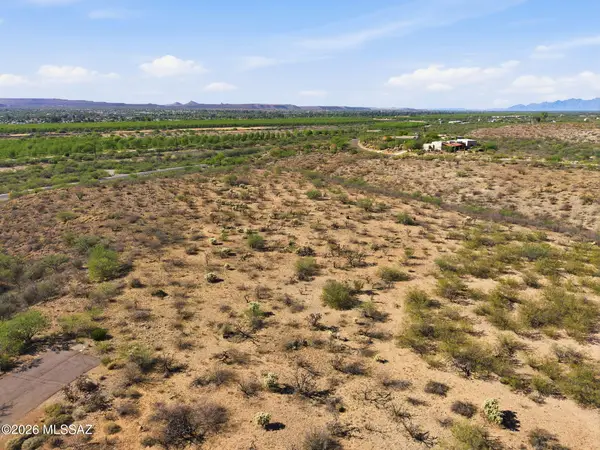 445 E Bent Branch, Green Valley, AZ 85614