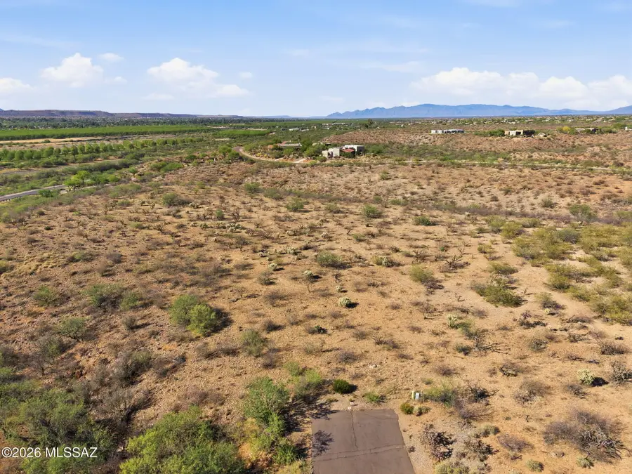 445 E Bent Branch, Green Valley, AZ 85614 - #2