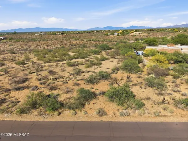 475 E Bent Branch, Green Valley, AZ 85614
