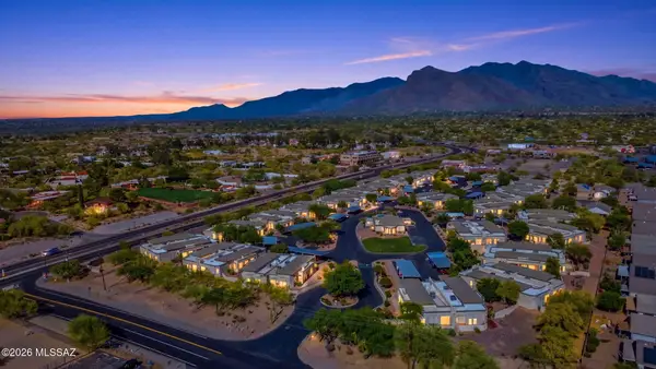 2355 W Via Di Silvio, Tucson, AZ 85741