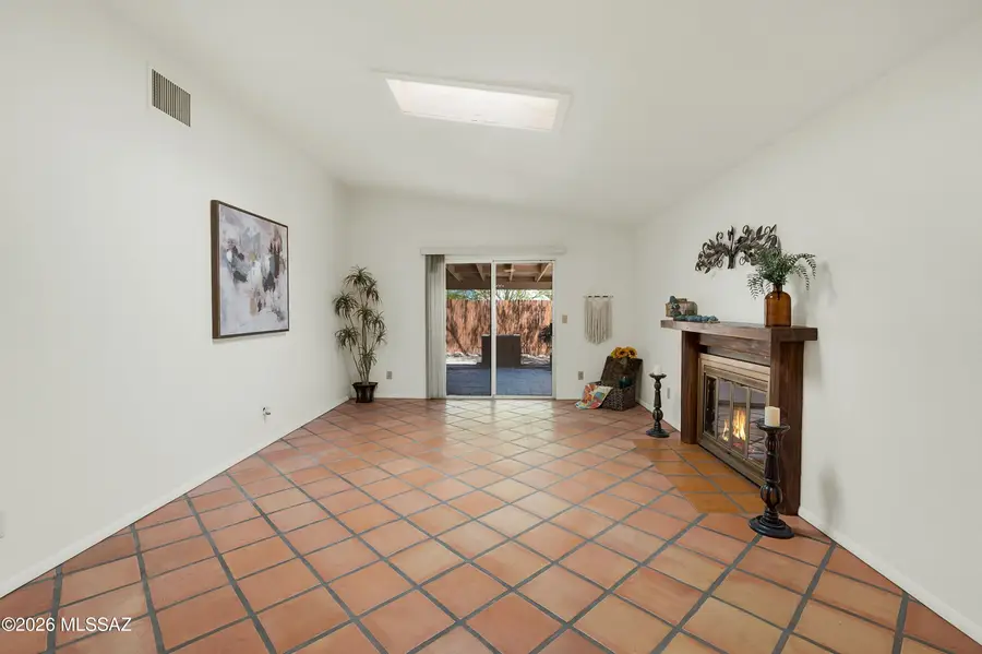 2366 W Drachman, Tucson, AZ 85745 - #3
